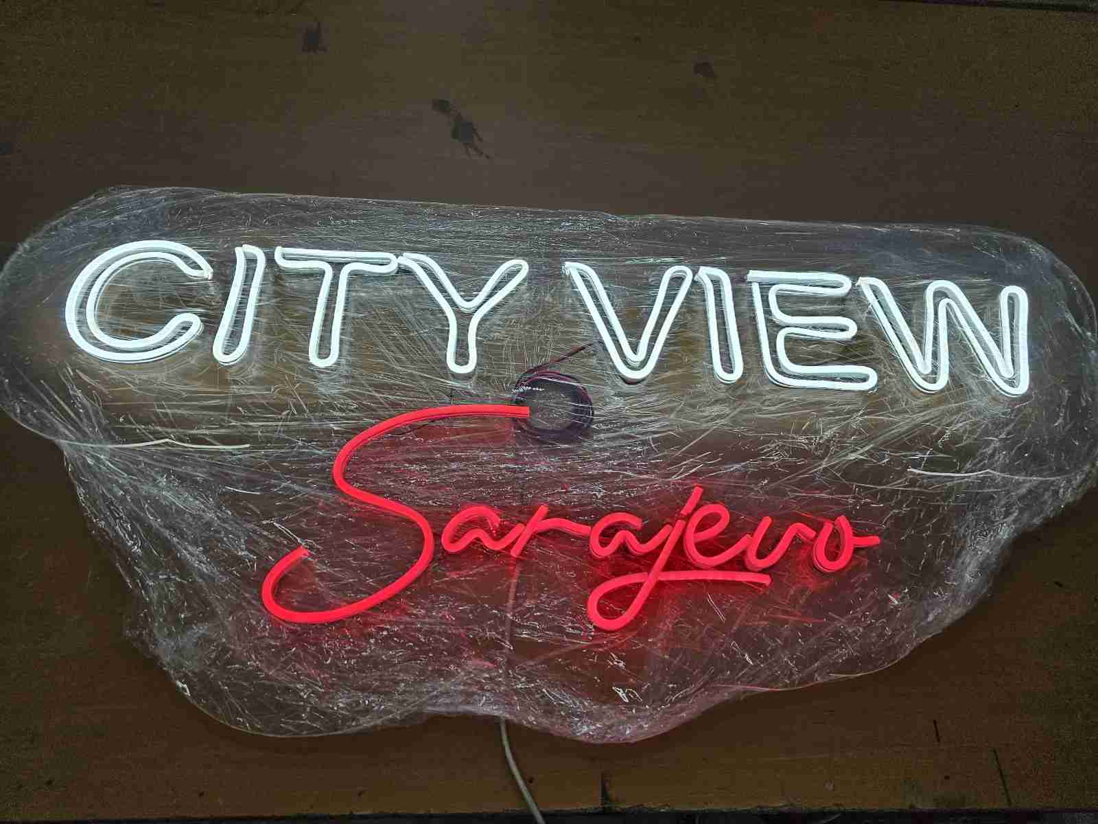 Visual Art Sarajevo LED Neon - LED neon reklame donose nostalgični šarm neona u modernom izdanju. Ekološki su prihvatljive i energetski efikasne, idealne za privlačenje pažnje.
