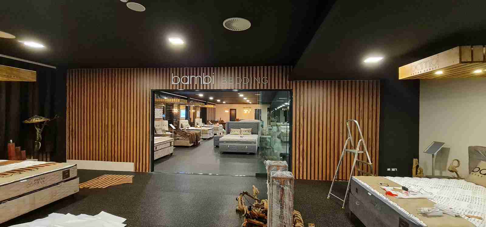 Visual Art Sarajevo Print Velikog Formata - Print velikog formata omogućava visokokvalitetnu štampu na različitim podlogama. Idealan je za bilborde, banere, izloge i ostale reklamne materijale velikih dimenzija.